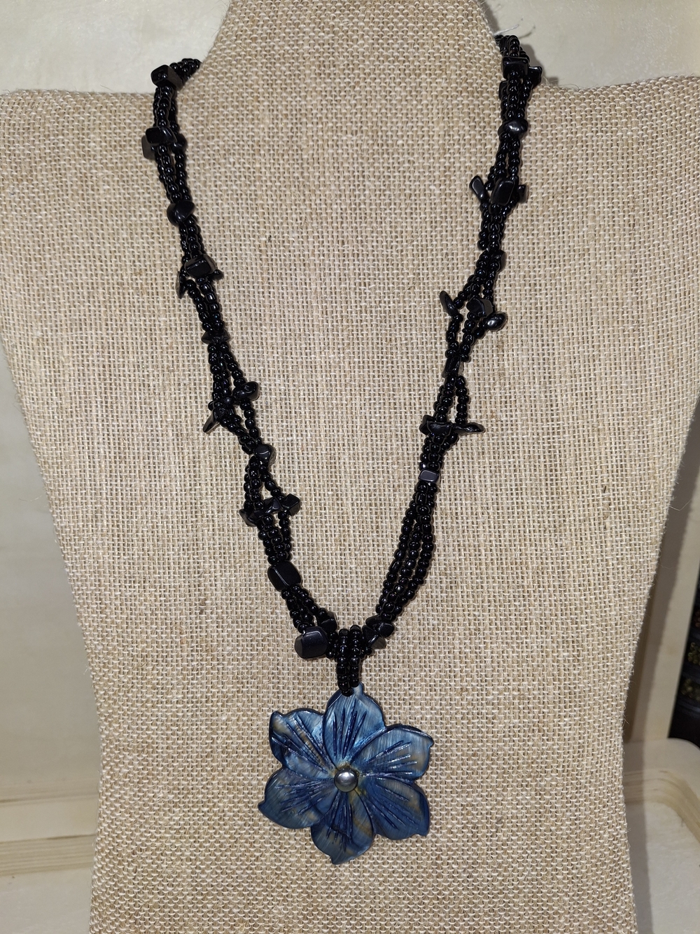 Blue Flower Pendant Beaded Necklace - Women Jewelry